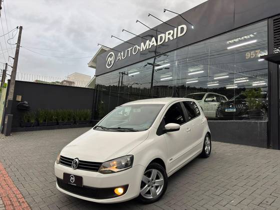 VOLKSWAGEN FOX 1.6 MI 8V FLEX 4P MANUAL VOLKSWAGEN FOX 1.6 MI 8V FLEX 4P MANUAL